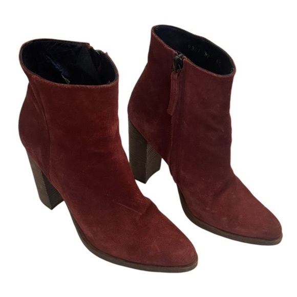 Freda Salvador Luck Suede Block Ankle Heel Boots, Brick Red, Size 6.5 - Picture 6 of 16